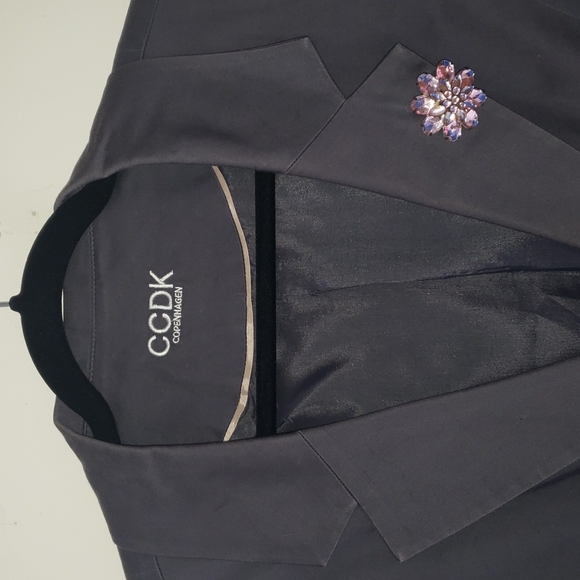 CCDK Womens Blazer - Picture 2 of 5